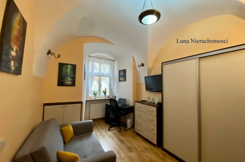 Bardzo spokojna i urokliwa lokalizacja